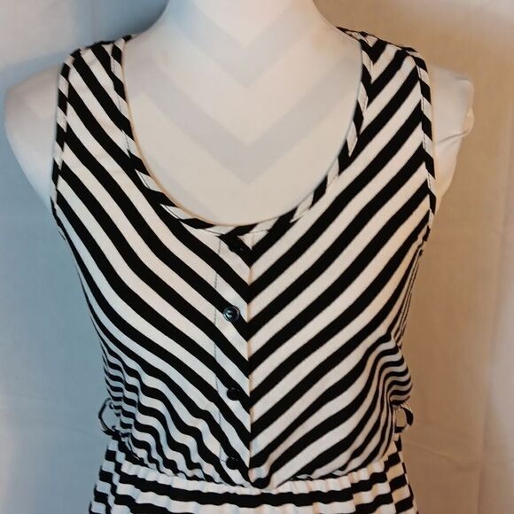 Just Love Striped Lace Trim Dress - Picture 2 of 7